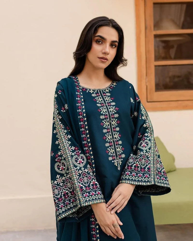 Aadab Embroidered Lawn 3pcs