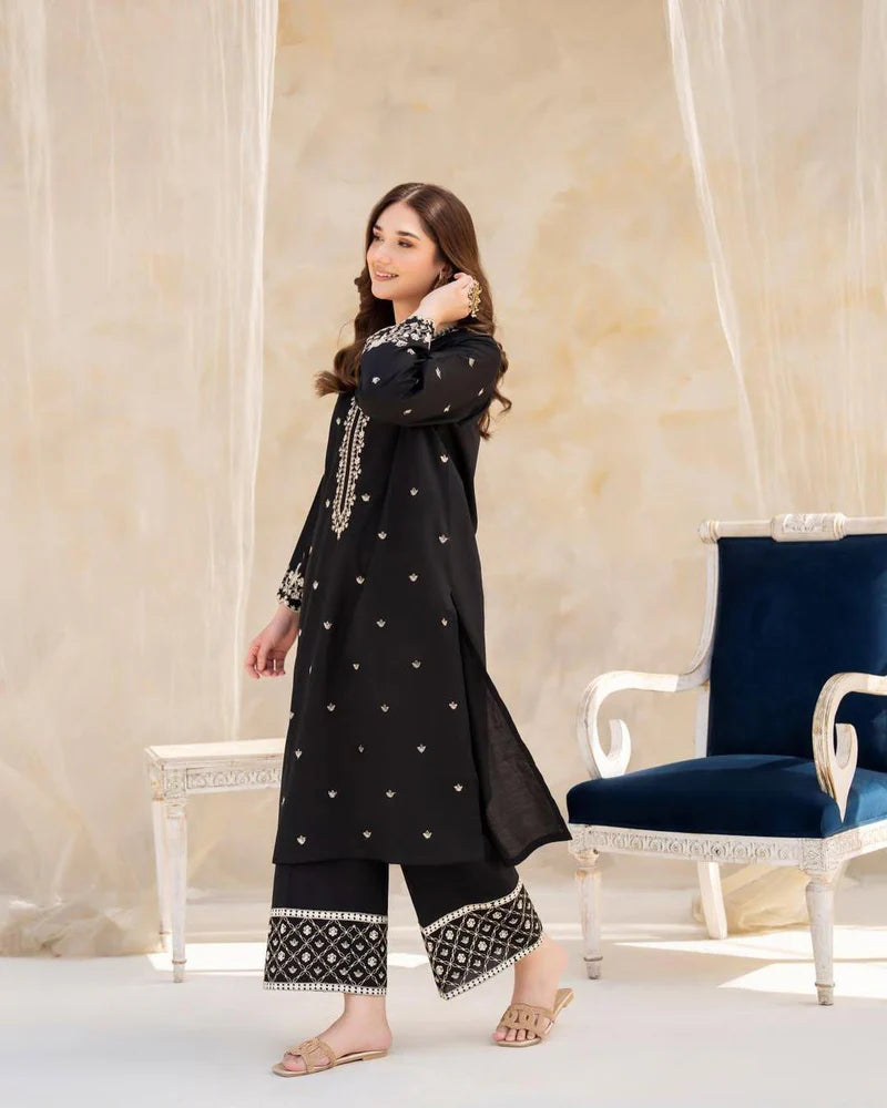 Black Gulab Embroidery 2pc