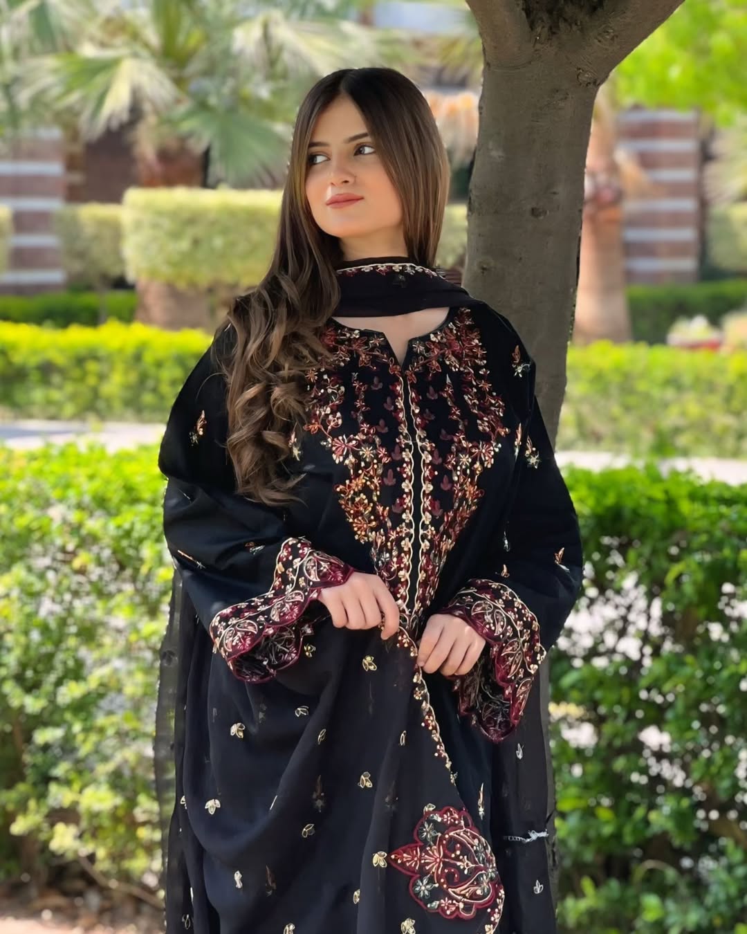 Marwa Lawn Embroidered - 3 Pieces - Black