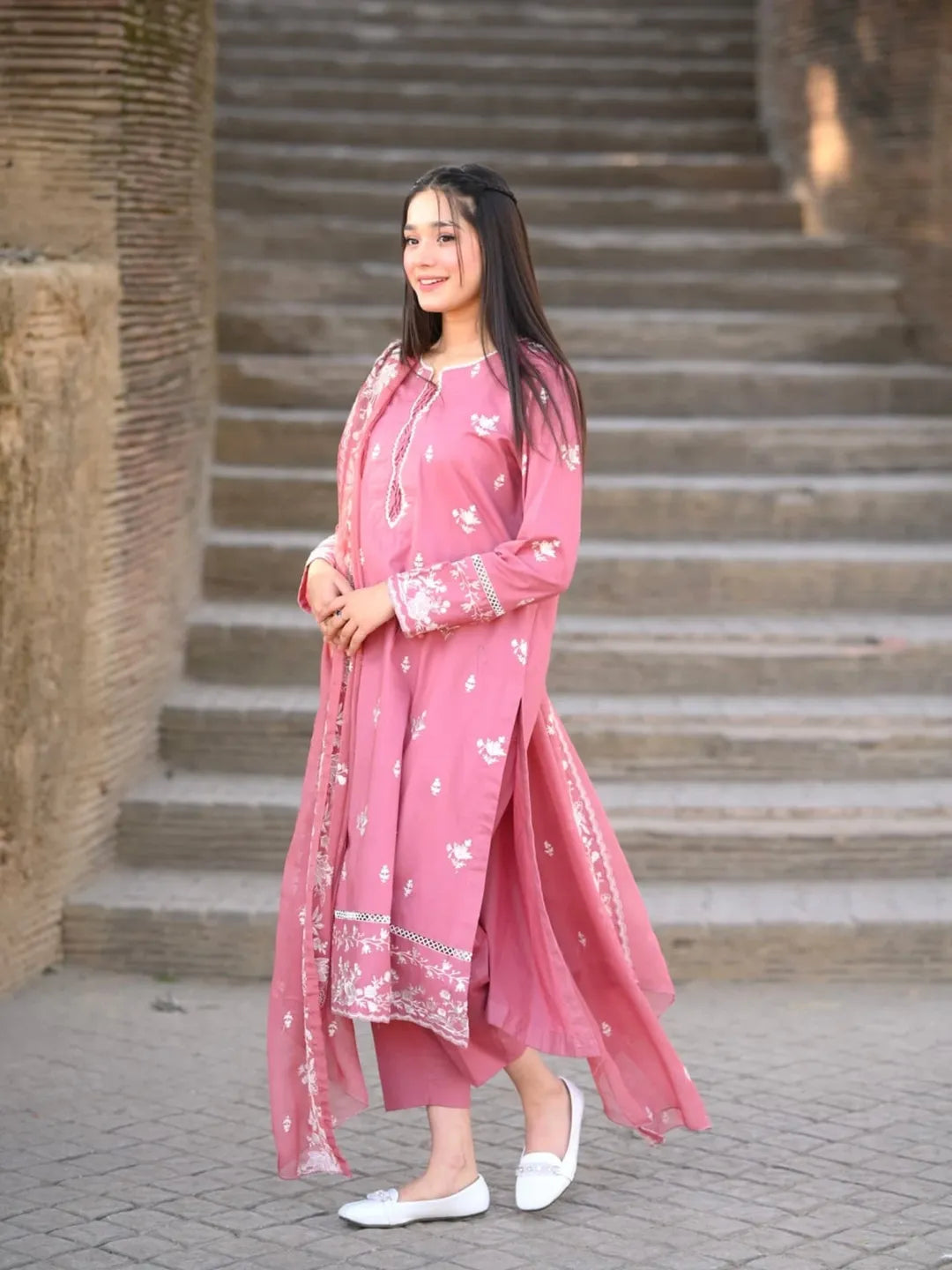 NAZNEEN EMBROIDERY 3PC