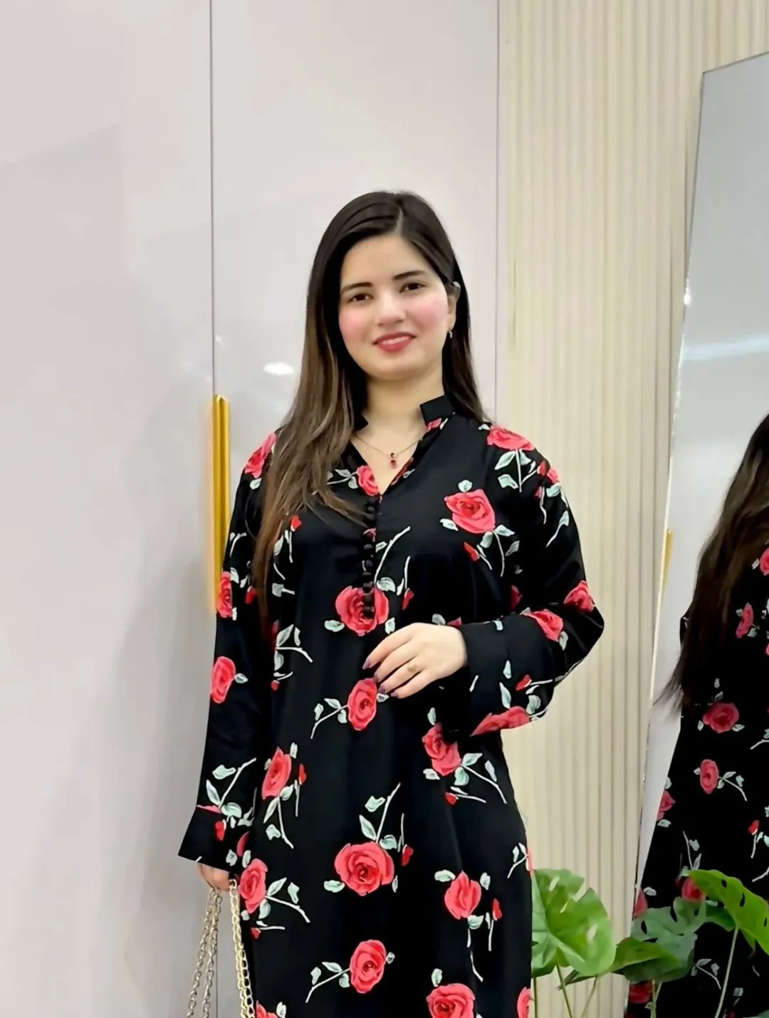 Decent  Black 2-Piece