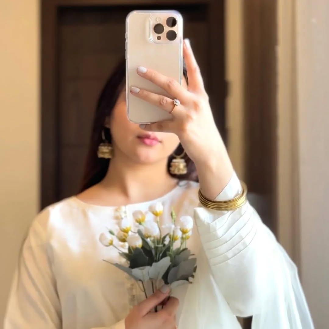 SILK WHITE LUXURY 3PC WITH FARSHI SHALWAR