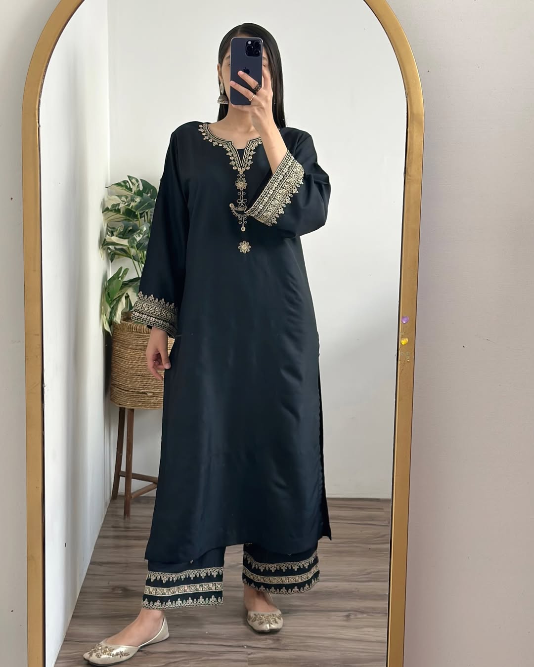 BLACK IRIS LONG LENGHT 2PC