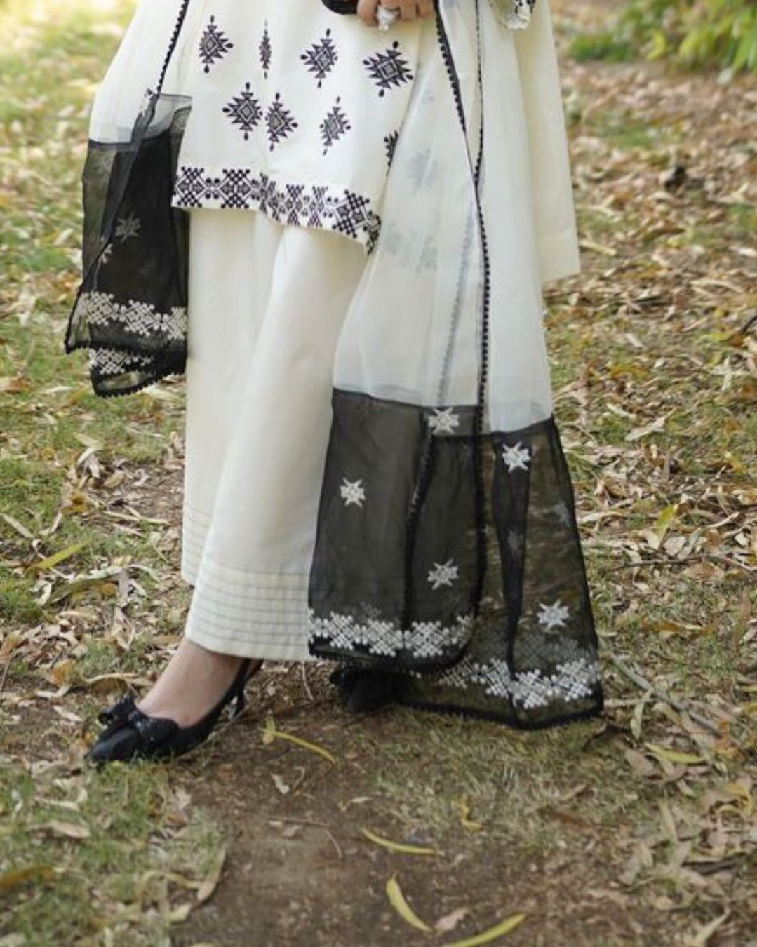 JUNA Dananeer Design LAWN EMB 3PC