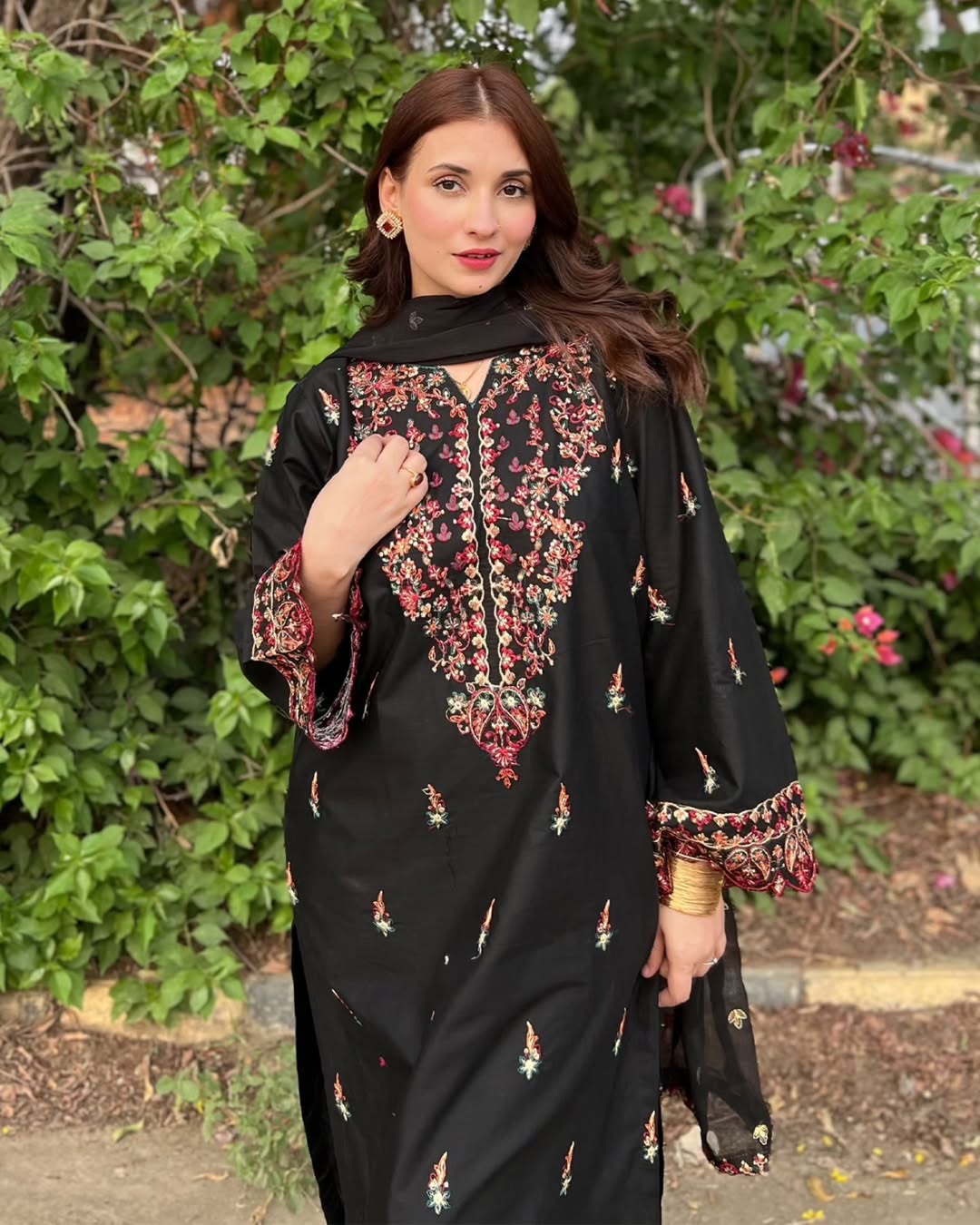 Marwa Lawn Embroidered - 3 Pieces - Black