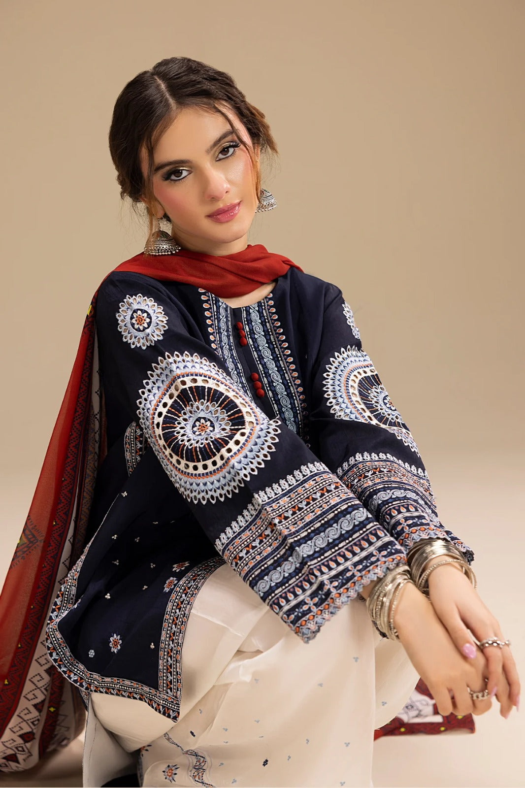 LAIBA - 3PC LAWN EMBROIDERED