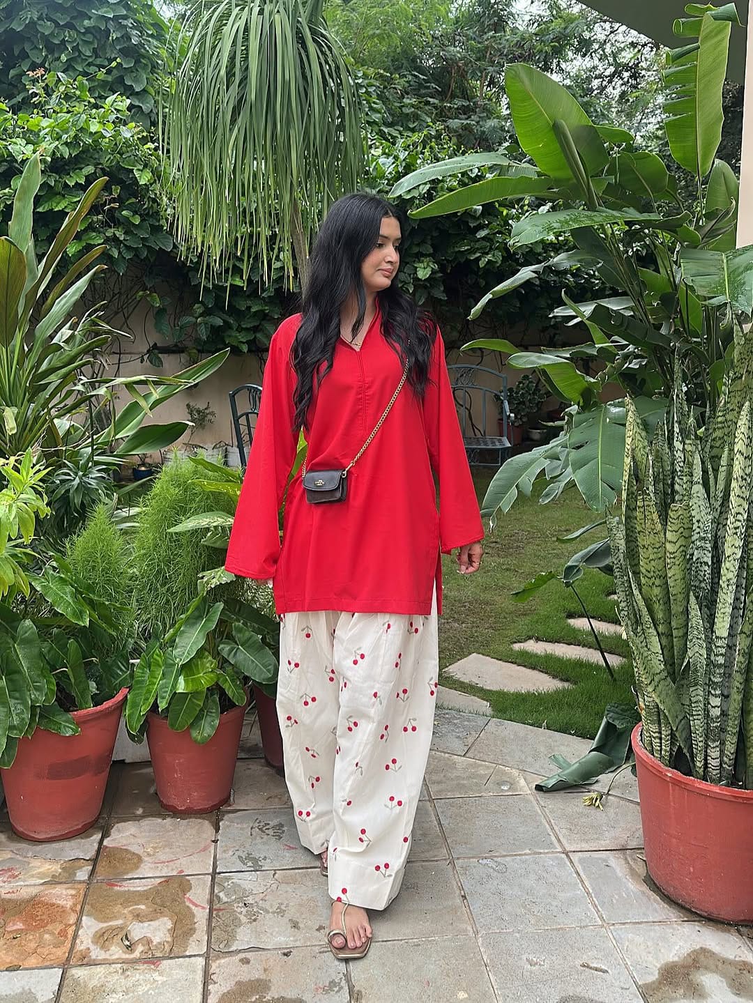 MAHI 2PC FARSHI SHALWAR