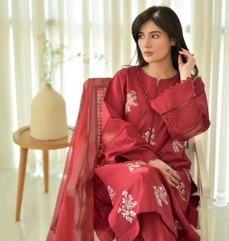 HORIYA LINNEN EMB 2PC