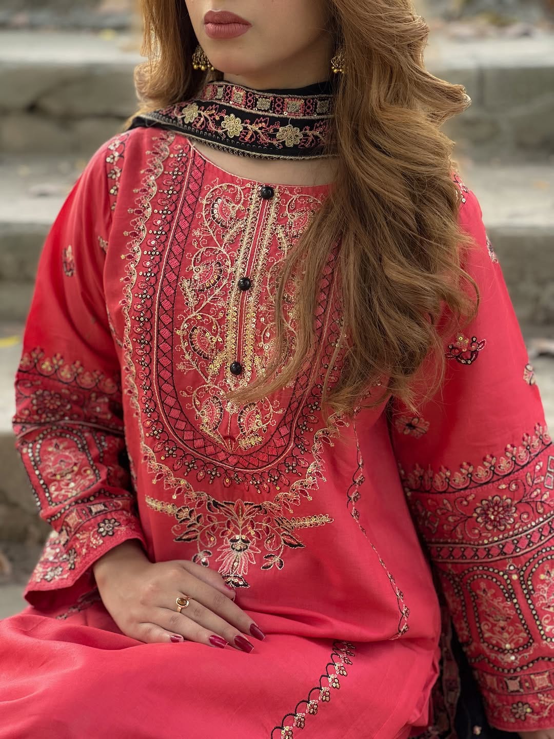 Lal pari Embroidered 3pc