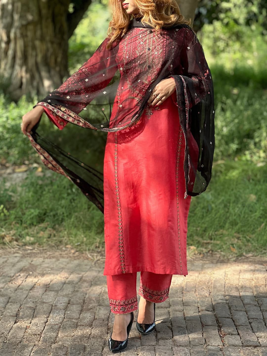 Lal pari Embroidered 3pc