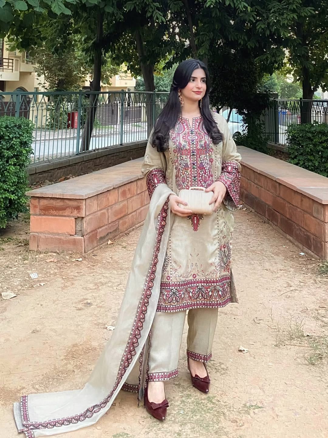 WINTER LUXURY HEAVY FULLY EMB 3PC