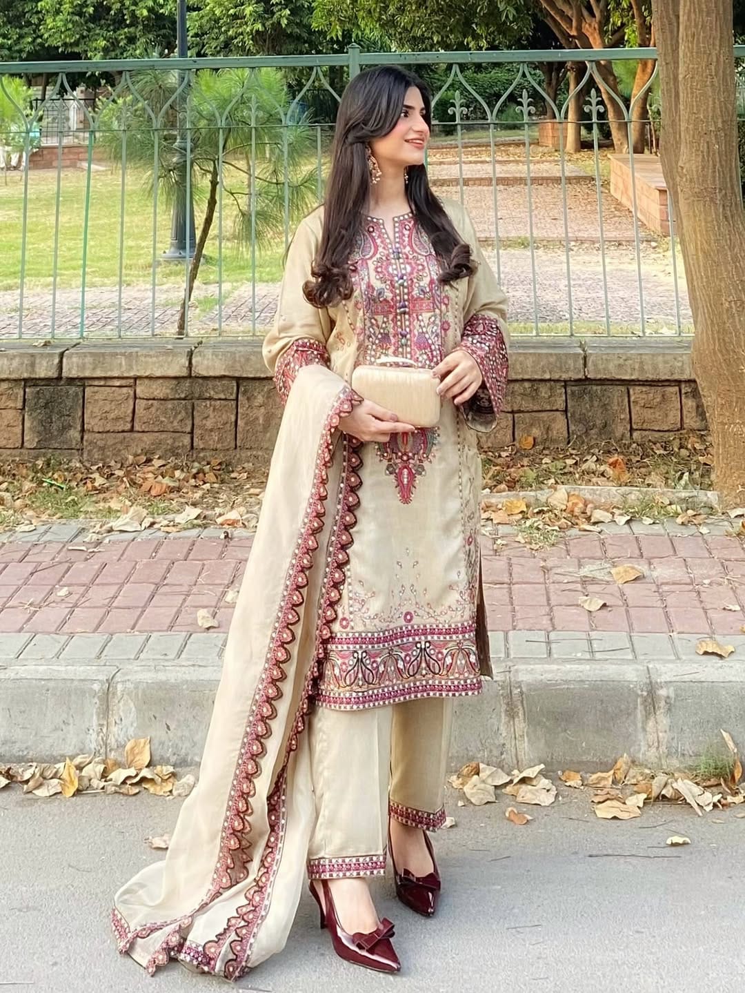 WINTER LUXURY HEAVY FULLY EMB 3PC