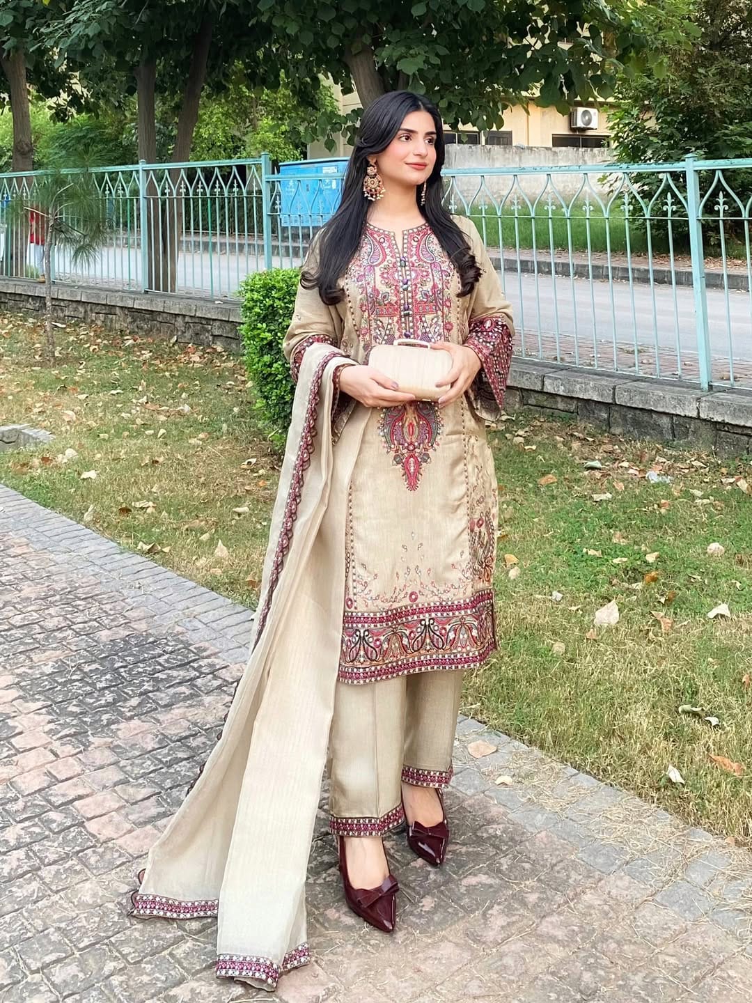 WINTER LUXURY HEAVY FULLY EMB 3PC